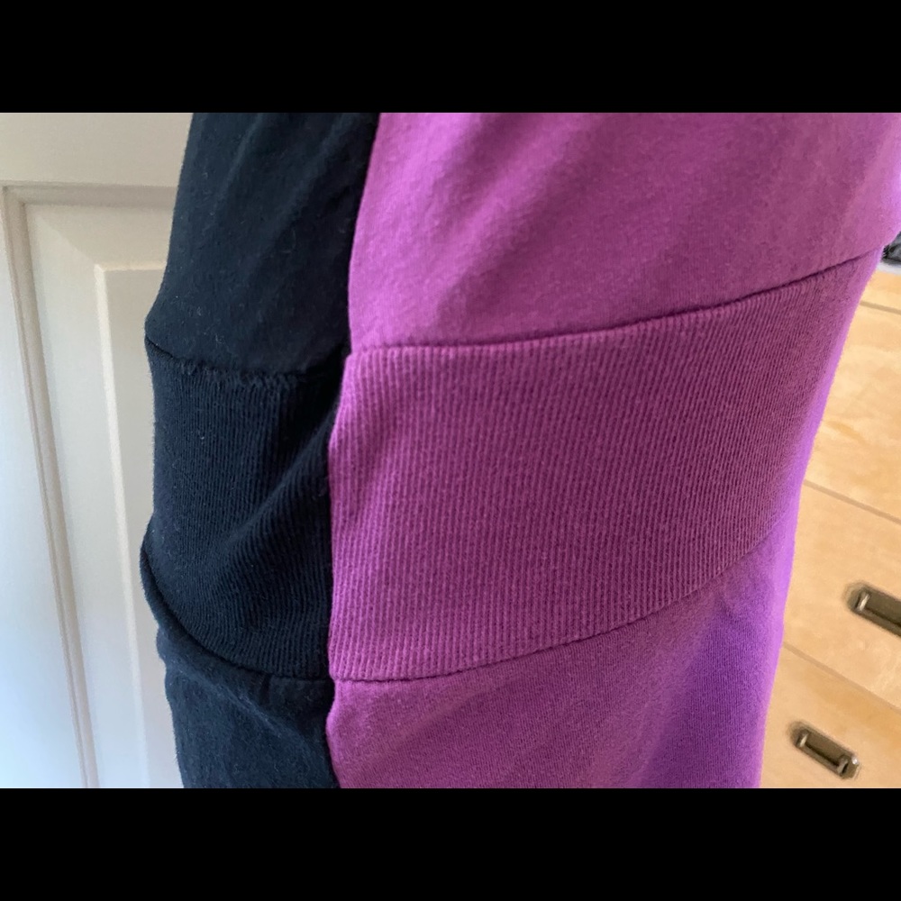 Bench Tanktop - Picture 5 of 7